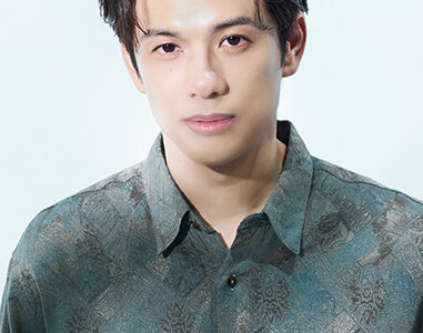 森崎ウィンの年収5000万〜1億？弟や両親・結婚の噂も紹介